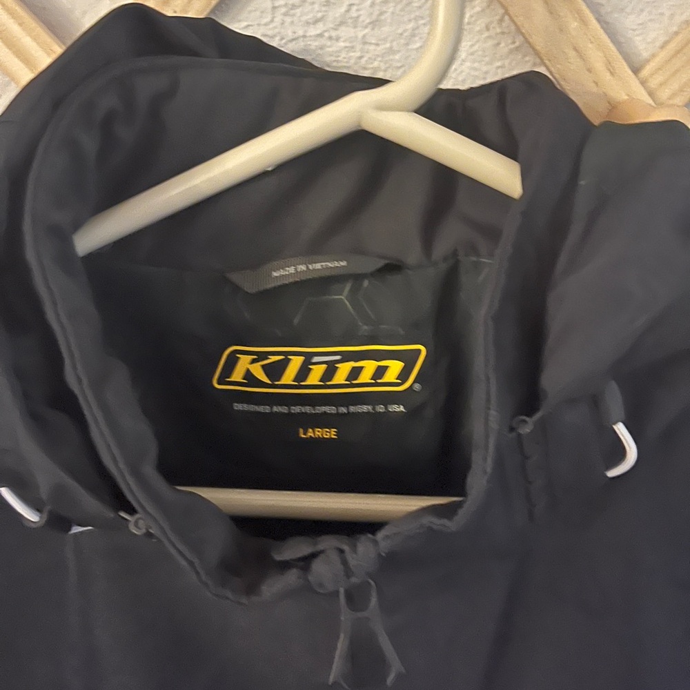 Women's Black Klim Jacket - Picture 3 of 9